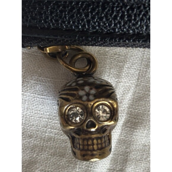 Betsey Johnson Wallet & ❤️ Purse Charm SPIDERWEB SKULL Black Bifold Snap - Picture 5 of 10